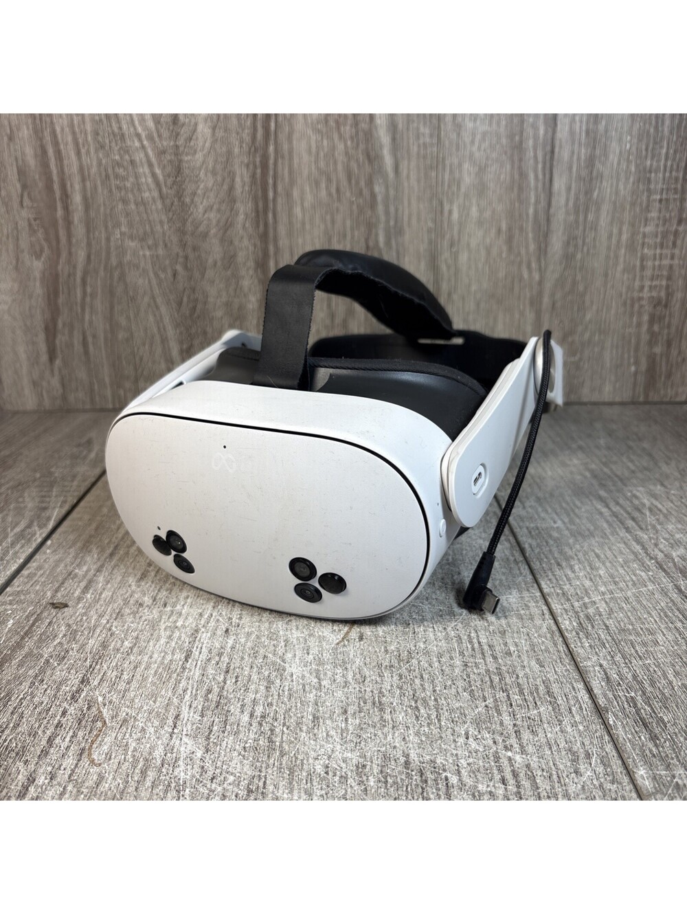 Meta Quest 3 128GB VR Headset White Model P97 w/ 10000mAh Battery Head Strap